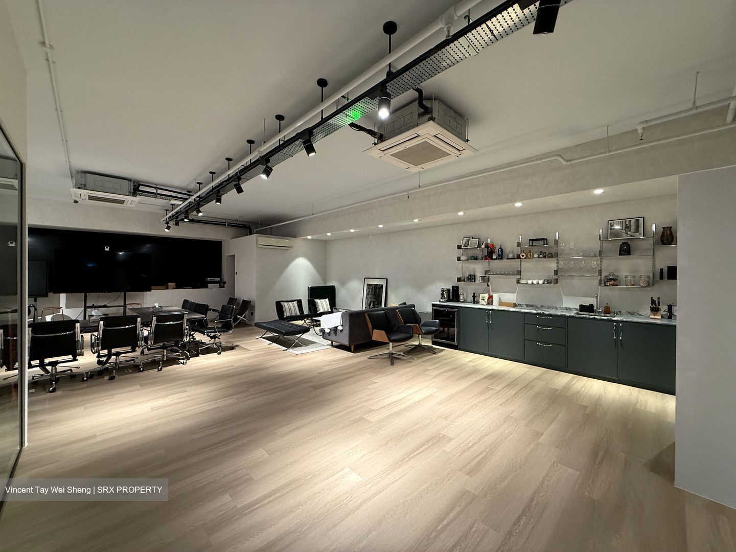 Vertex (D14), Office #524021921